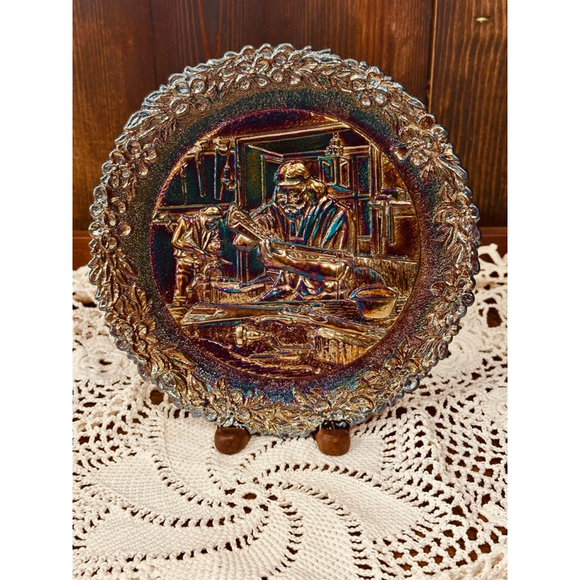 Vintage Fenton Carnival Glass Collector Plate No. 7 The Gunsmith 1976 P. Lefevre - Picture 6 of 8